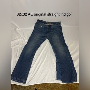 32x32 American Eagle Original Straight Denim